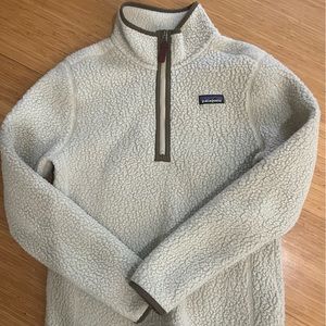 Women’s Patagonia half zip fleece